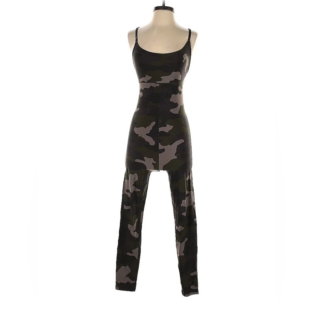 American Eagle OFFline camo bodysuit